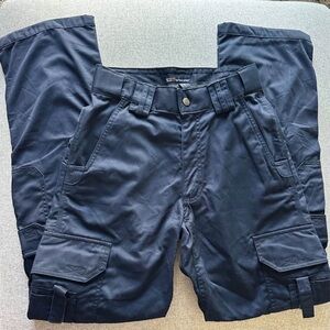 Men’s 5.11 EMS Navy Blue Pants 28x34